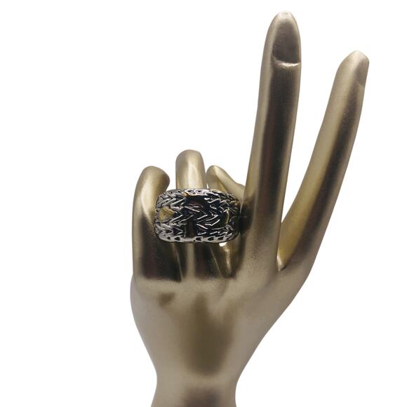 Silver and Gold Abstract Strokes Ring - Size 5.5 - Picture 2 of 7